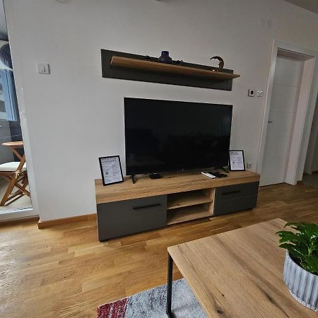 Sun&Moon Apartments Novi Sad Exterior photo